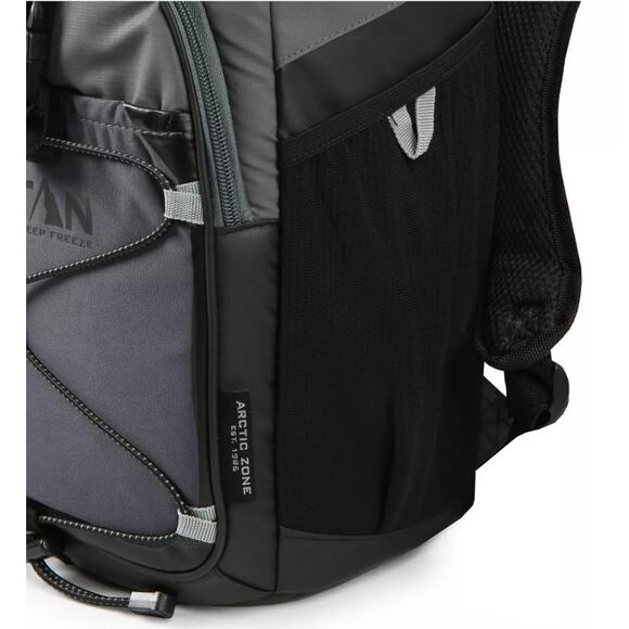 Titan by Arctic Zone Deep Freeze 16qt Backpack Cooler - Great Christmas Gift!! - Picture 7 of 9